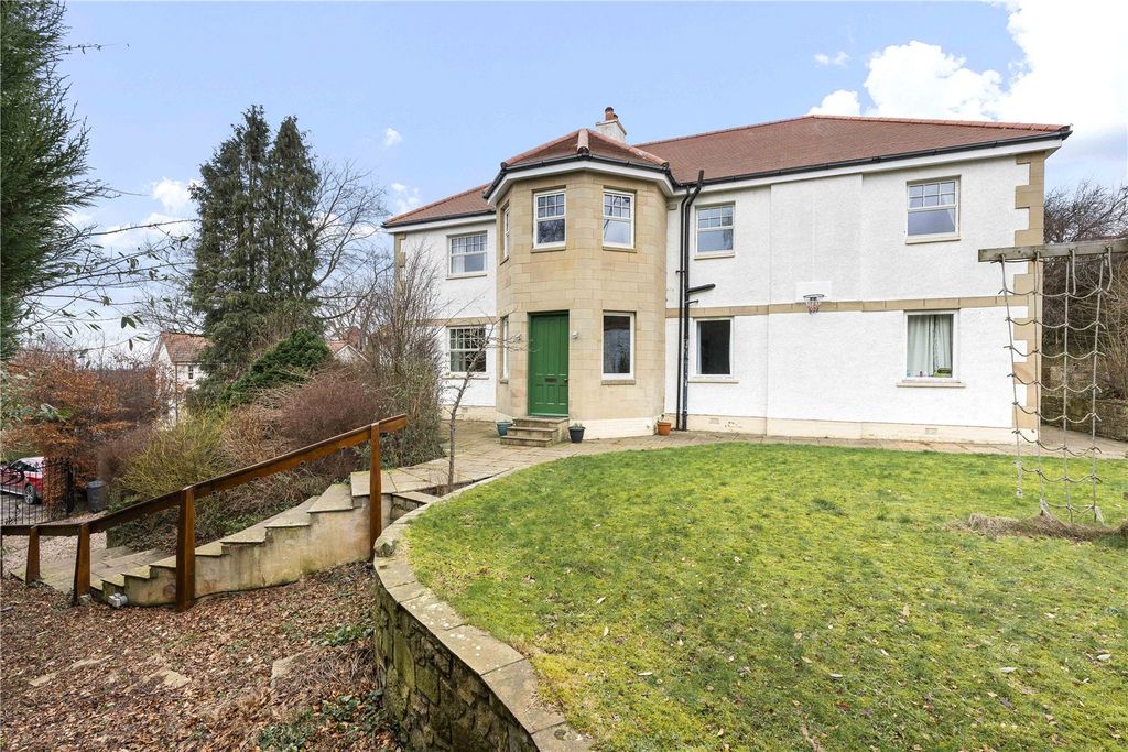 Property photo 1 of 40 5 Comiston Rise