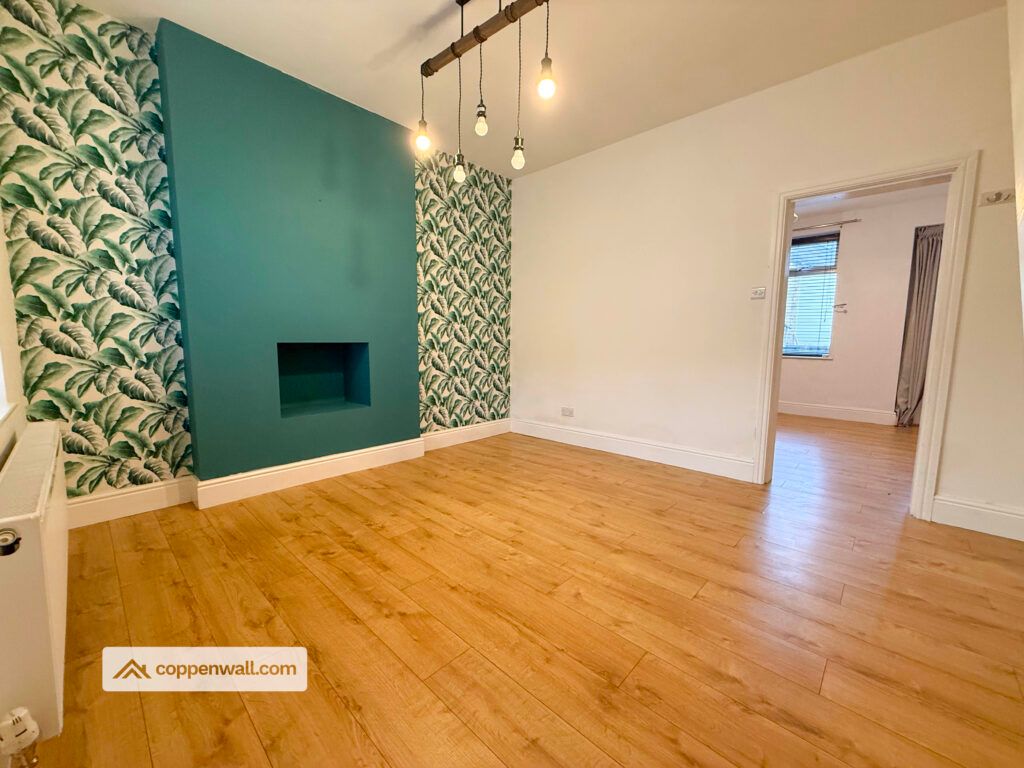 Property photo 3 of 28