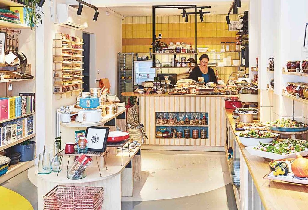 Property photo 2 of 5 Honey &amp; Spice - 4.Jpg