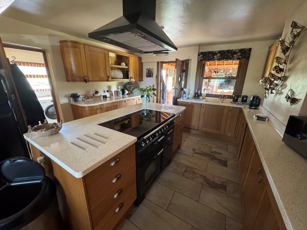 Property photo 2 of 19 Kitchen Area