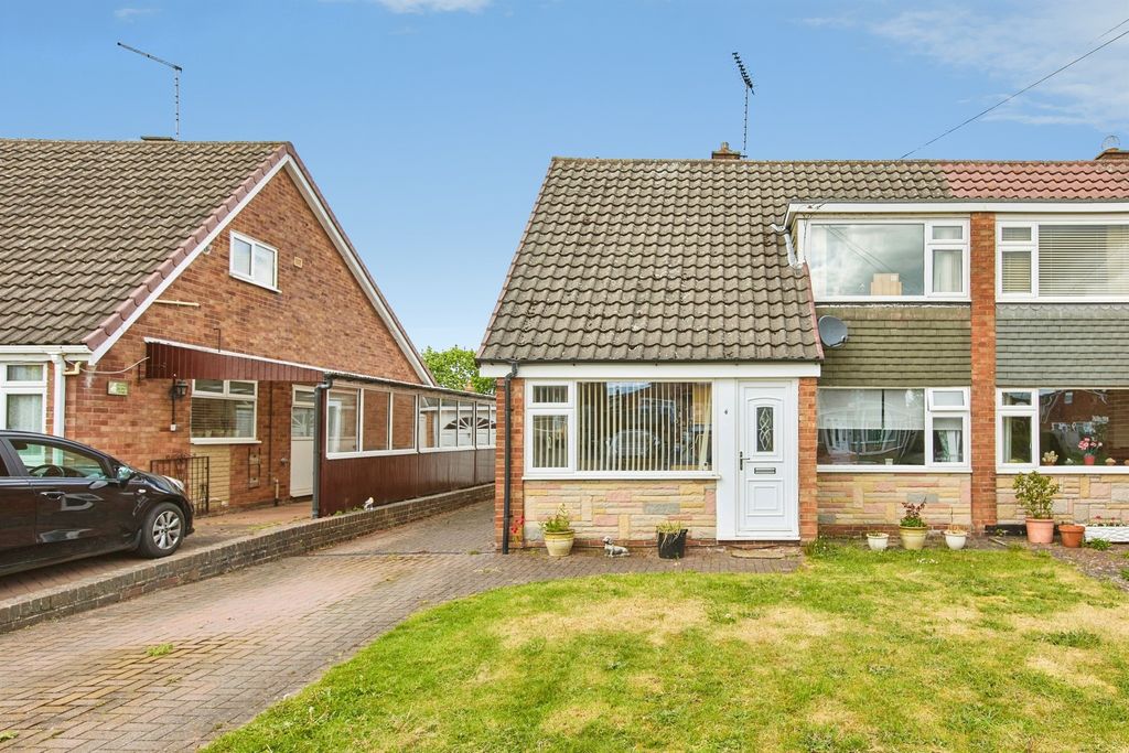 Property photo 2 of 24