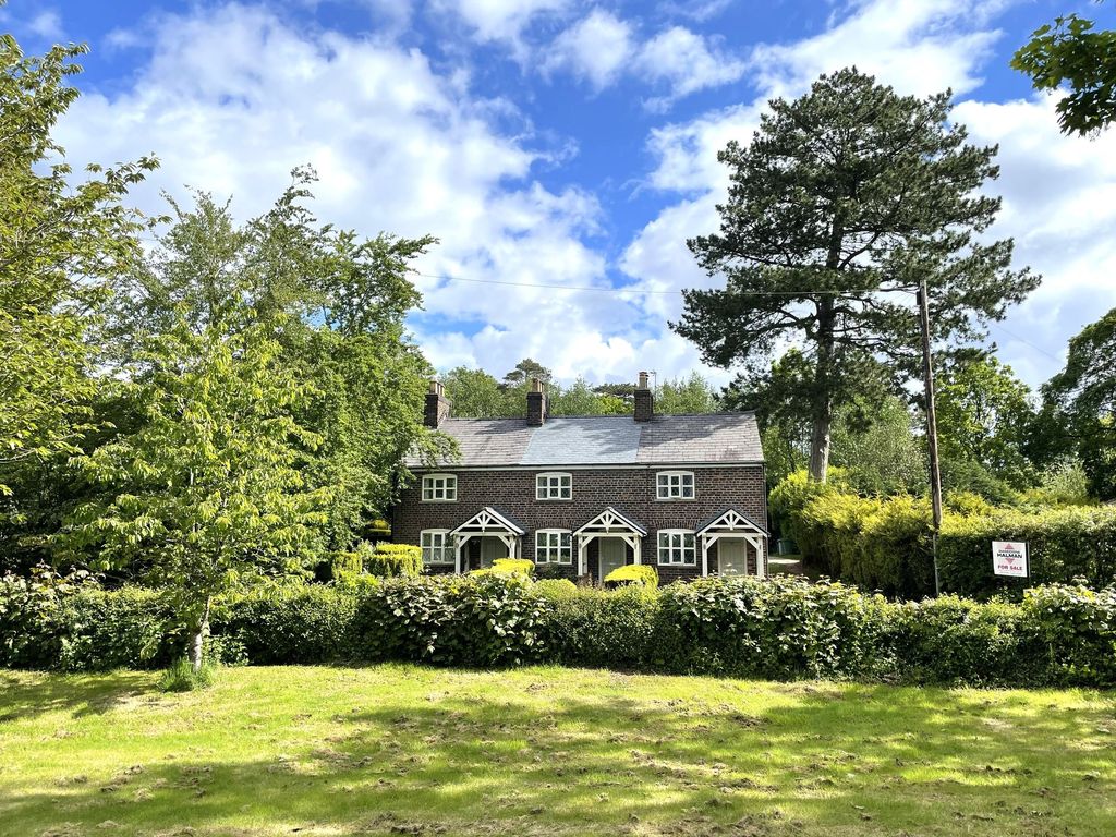 Property photo 1 of 27