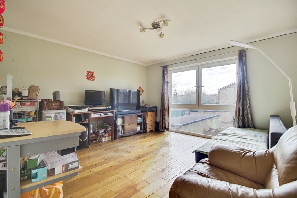 Property photo 3 of 15