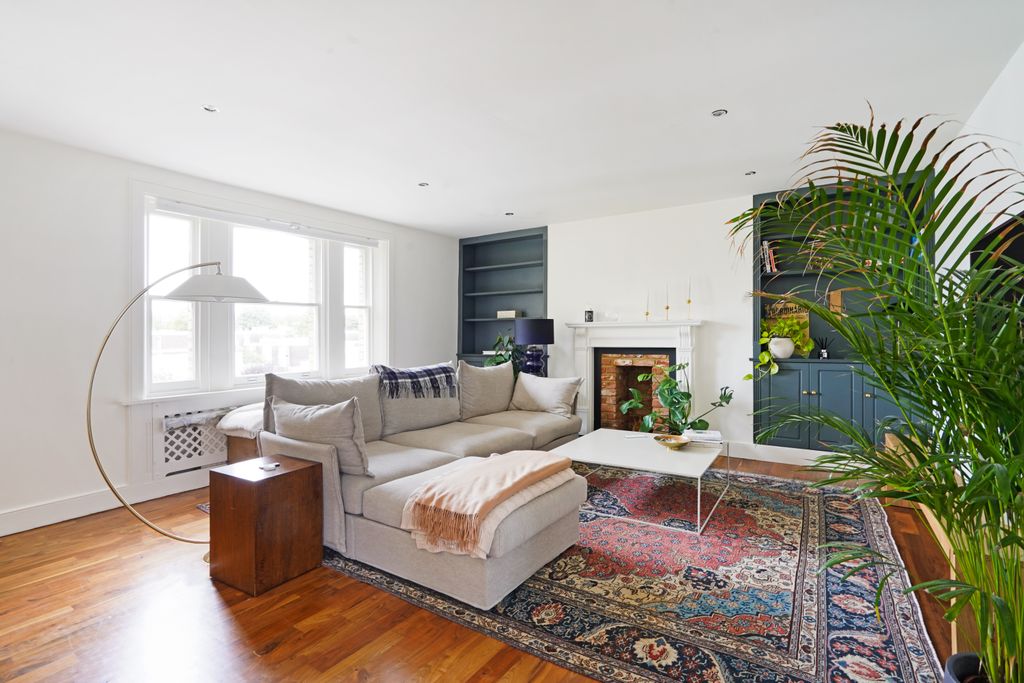 Property photo 1 of 16 3