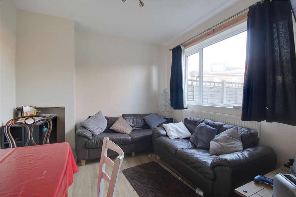 Property photo 1 of 8 Picture No. 03