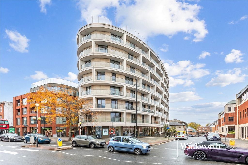 Property photo 3 of 14 Picture No. 15