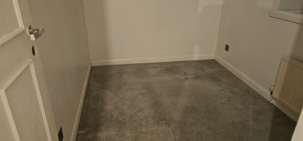 Property photo 2 of 19 Gallery