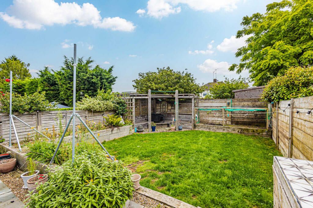 Property photo 2 of 20