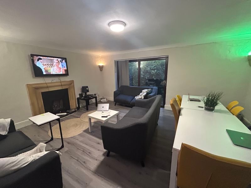 Property photo 3 of 22 Photo 28