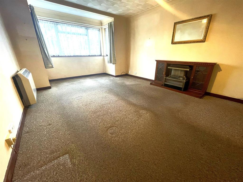 Property photo 3 of 7 4.Jpg