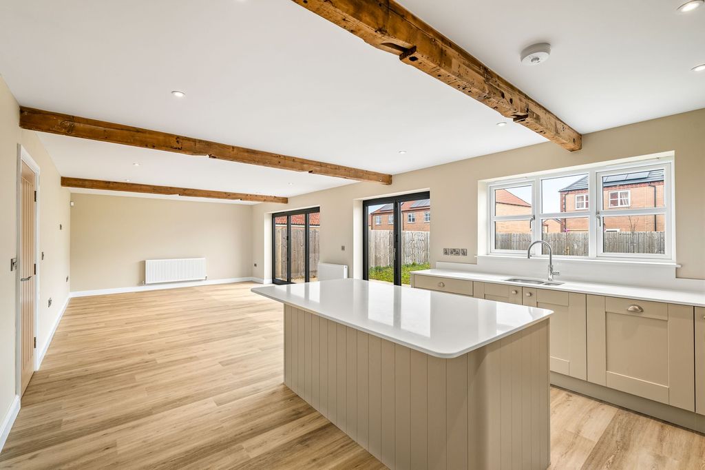 Additional image 7 of 5 bed detached bungalow for saleCleveland Avenue, North Hykeham LN6