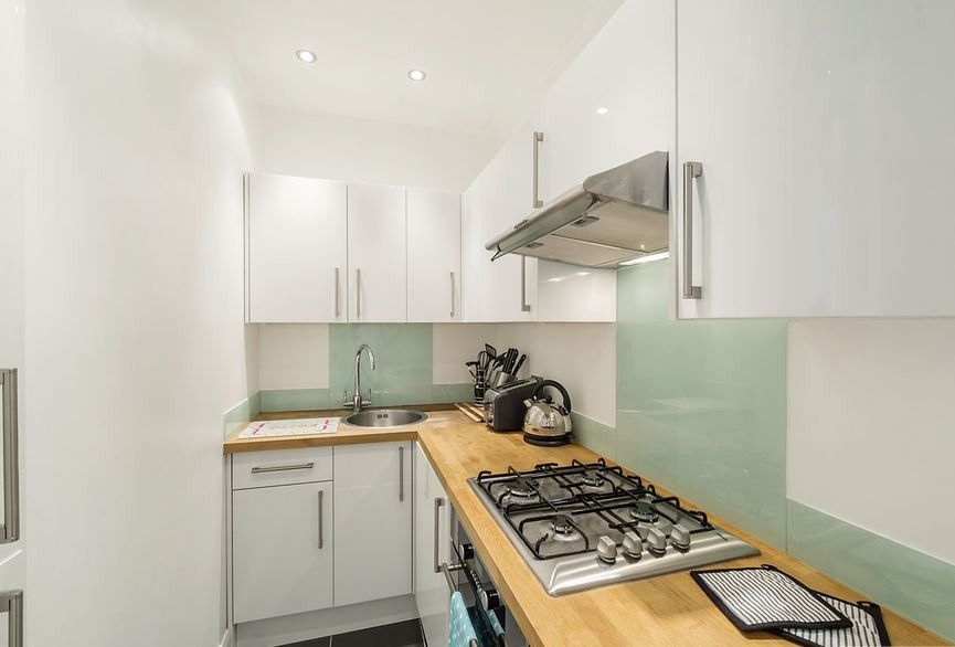 Property photo 2 of 5 Kitchen