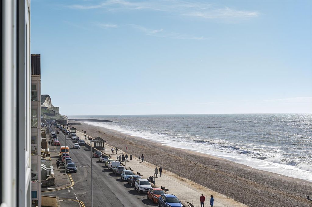 Property photo 2 of 15 View