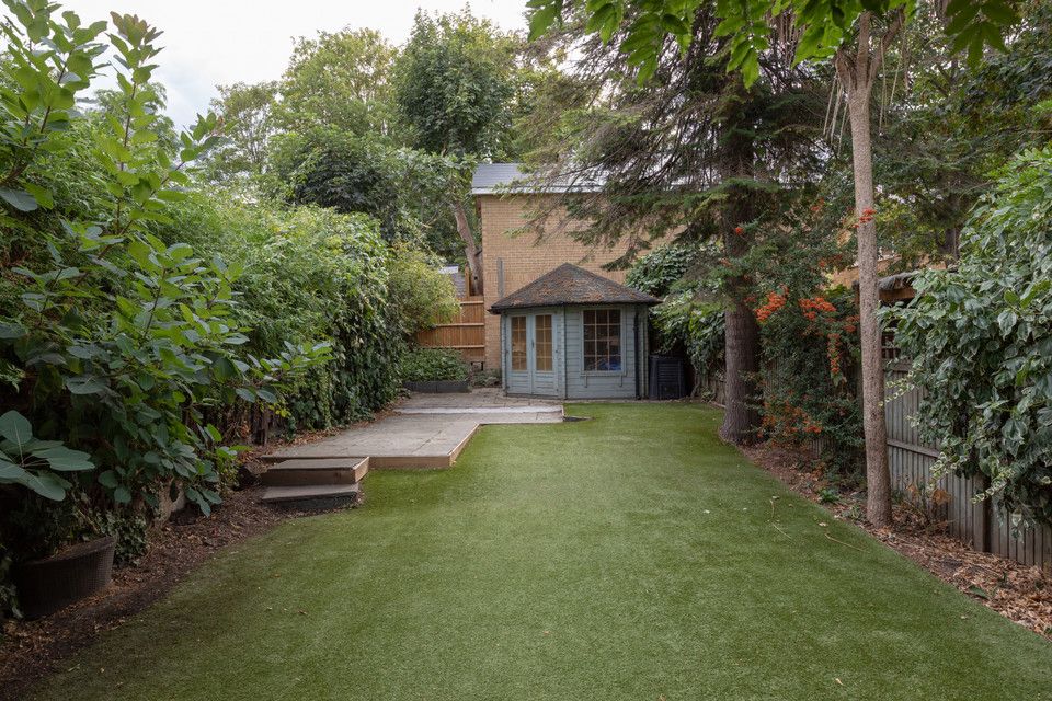 Property photo 3 of 36