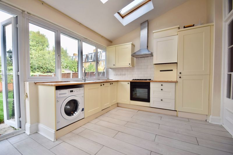Property photo 2 of 17 Photo 7
