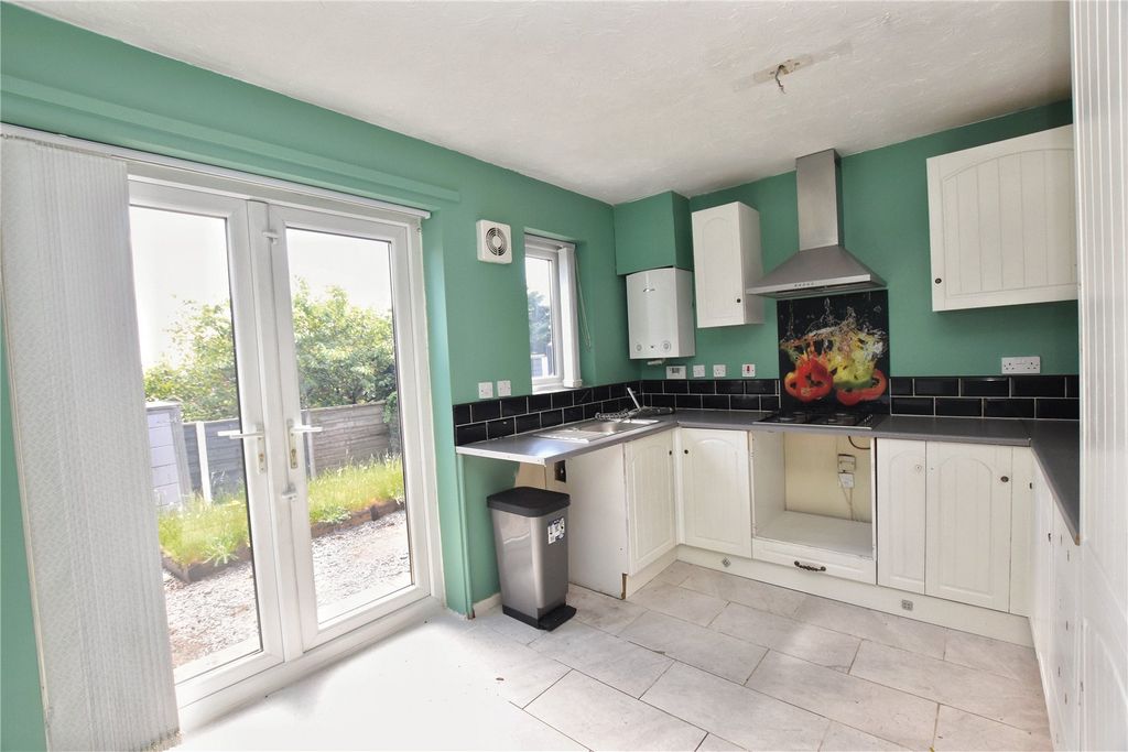 Property photo 2 of 11 Picture No. 17