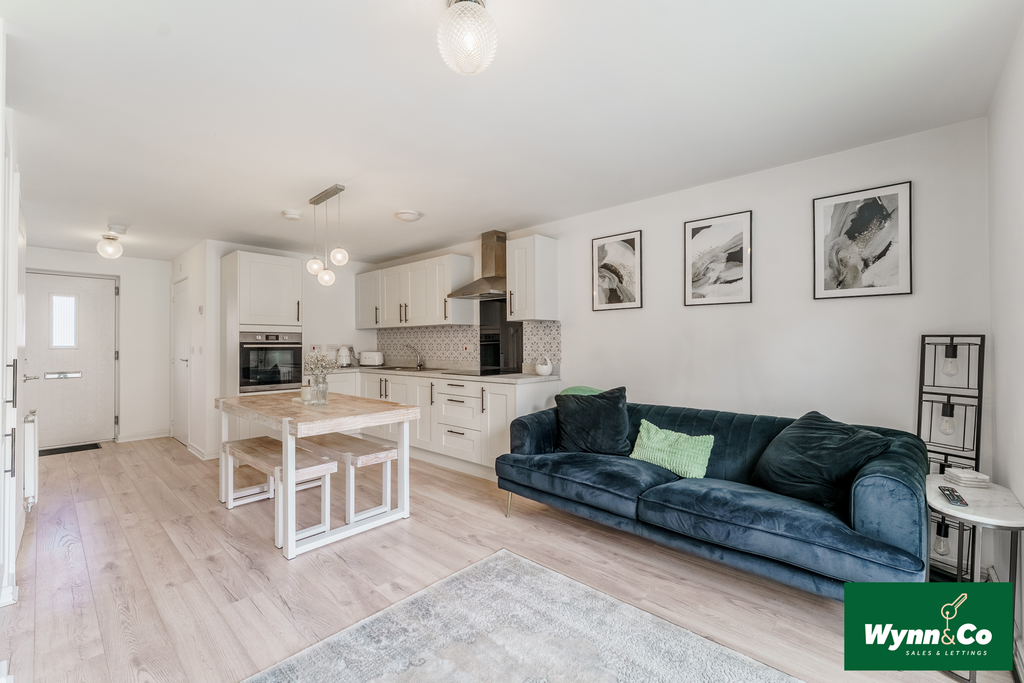 Property photo 2 of 25 Living Room