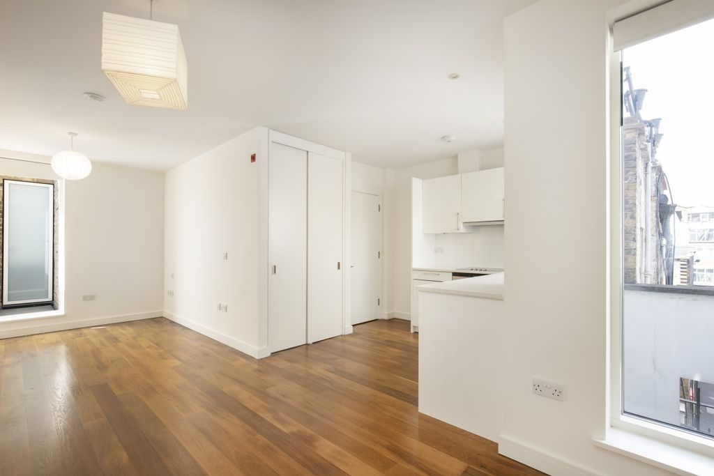 Property photo 2 of 11 Image