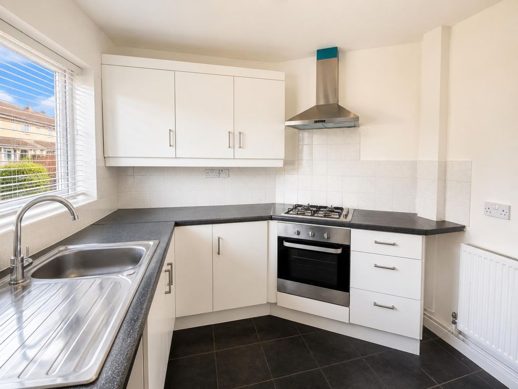 Property photo 3 of 13 7Fce9F0E-d3B0-459d-8425-F68523478486.Png