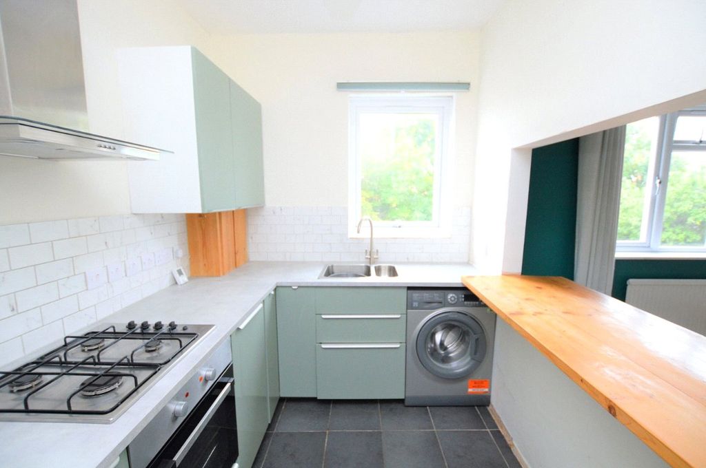 Property photo 1 of 5 Picture No. 07