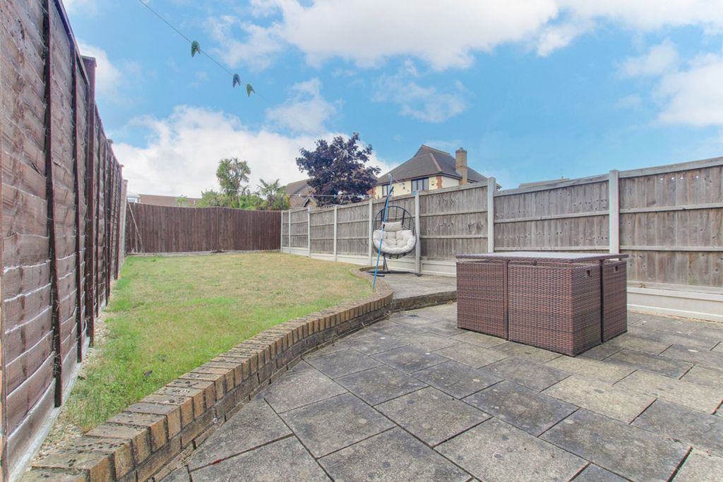 Property photo 2 of 18