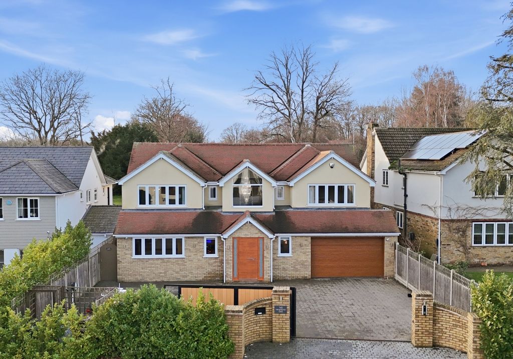 Property photo 1 of 29 Front