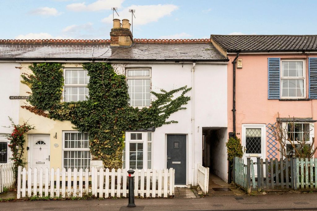 Property photo 1 of 17