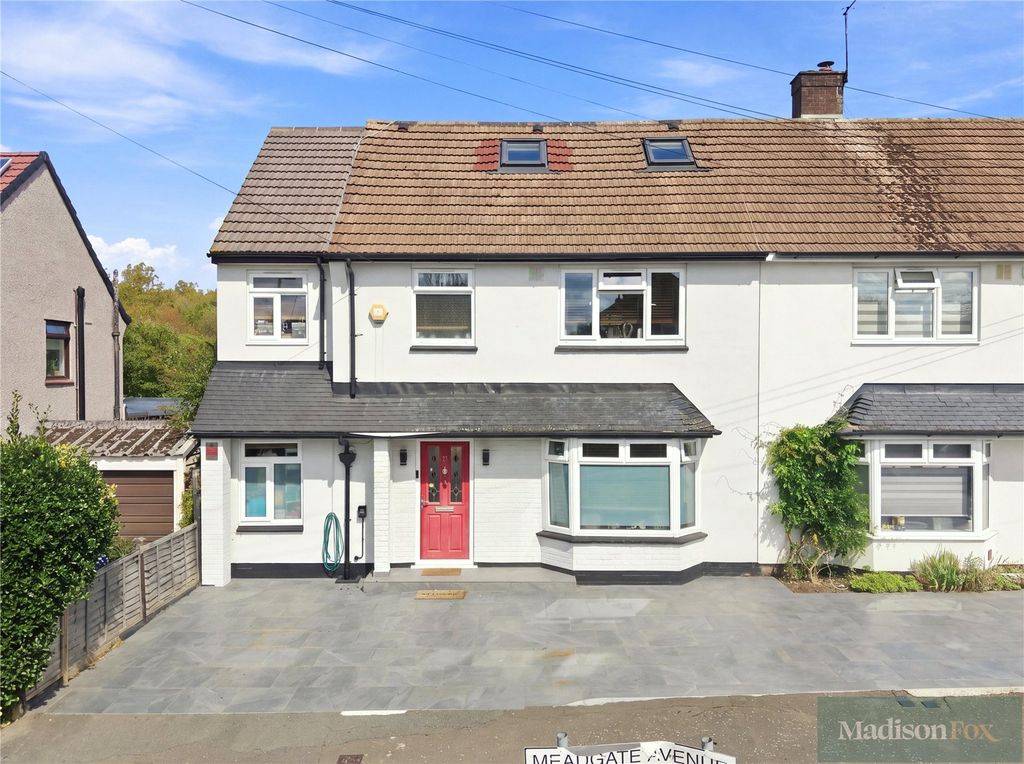 Property photo 1 of 32 Picture No. 25