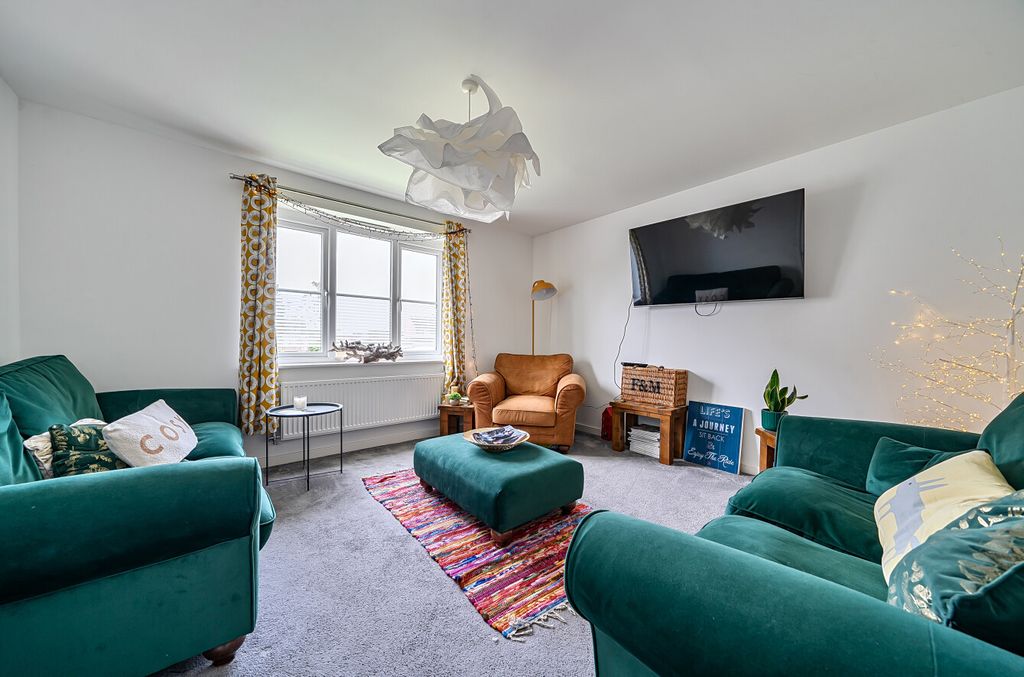 Property photo 2 of 21 1496256-20-6A5F95...