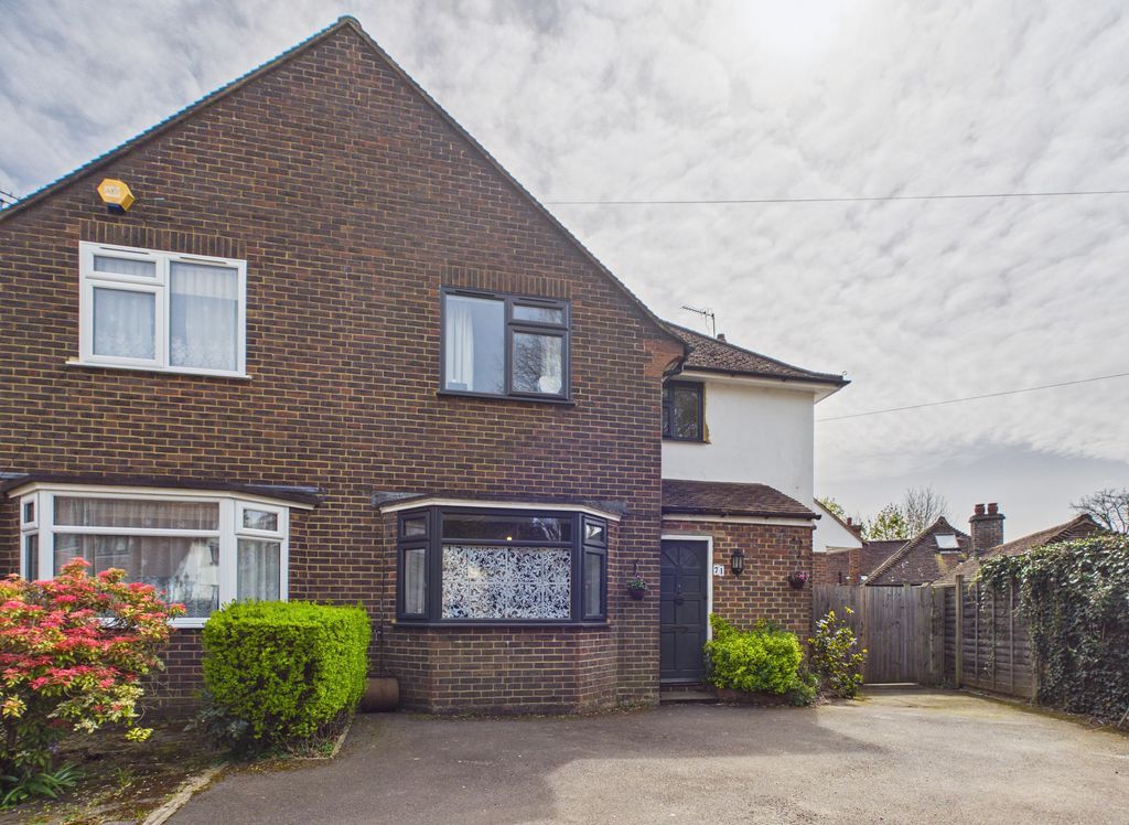 Property photo 1 of 17 Photo 23