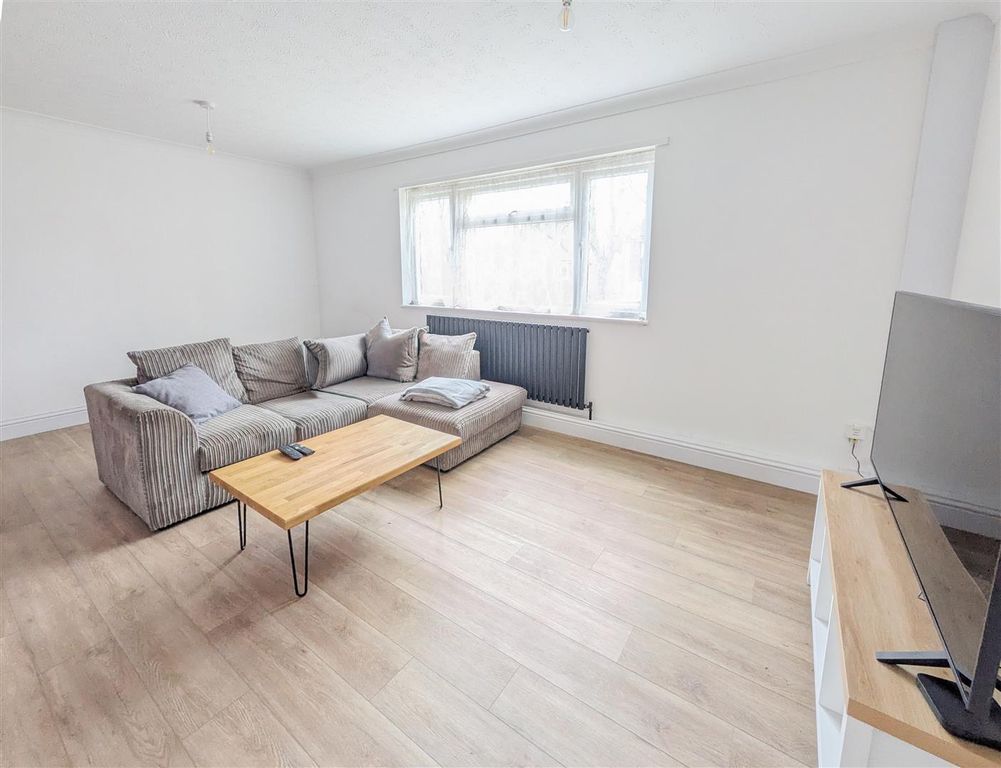 Property photo 2 of 13 10-Pxl_20260223_092232180.Jpg