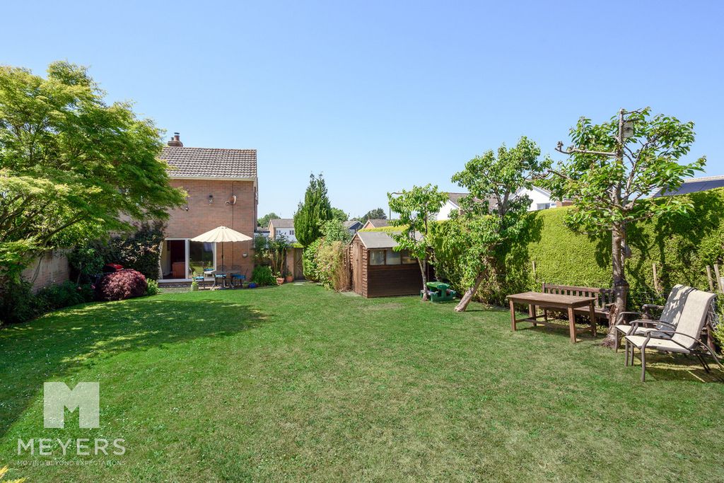 Property photo 3 of 25