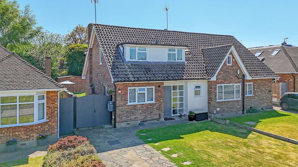 Property photo 1 of 27