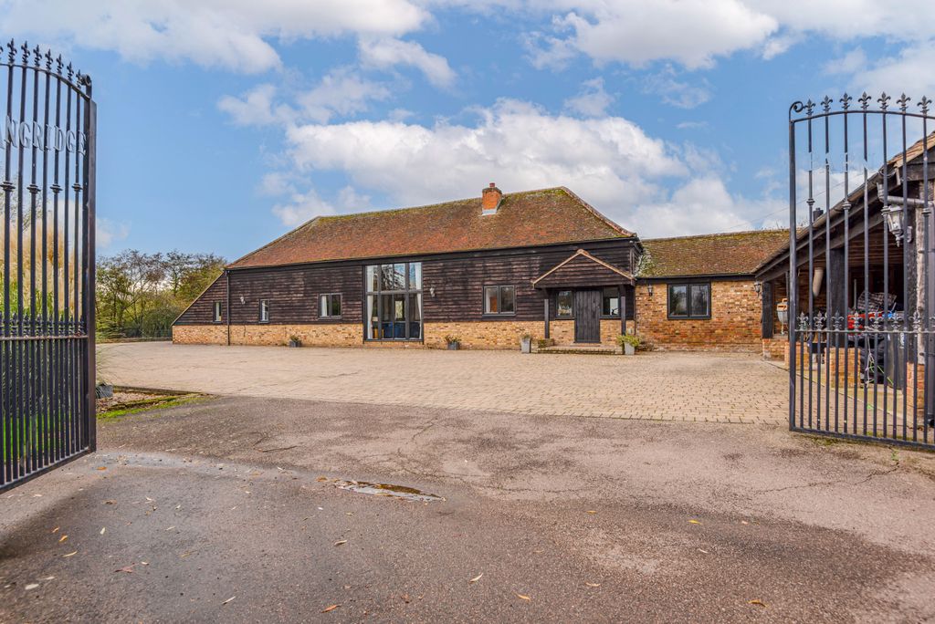 Property photo 3 of 44 Dsc_7489-Edit-2.Jpg