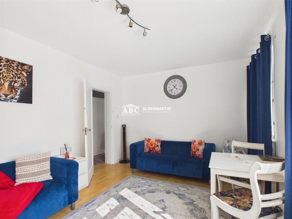 Property photo 3 of 7 Cam03827G0-Pr0044-Still002.Jpg