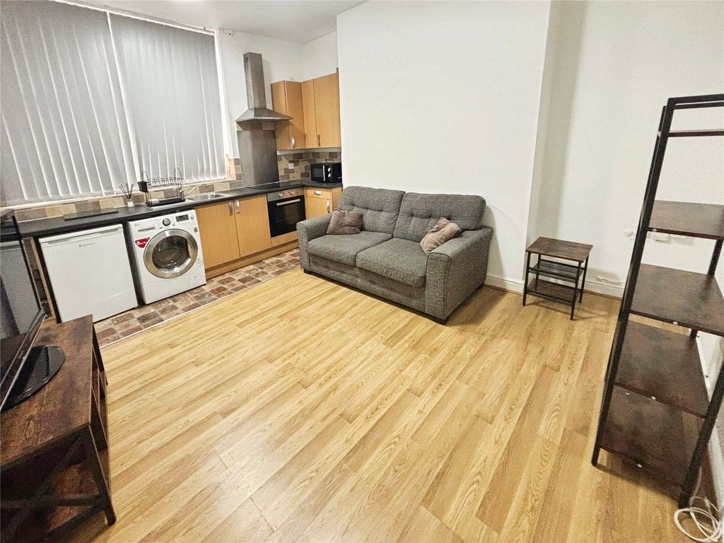 Property photo 2 of 6 Living Room
