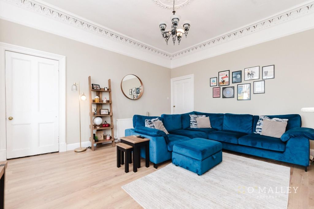 Additional image 4 of 2 bed flat for saleOchil Street, Alloa FK10