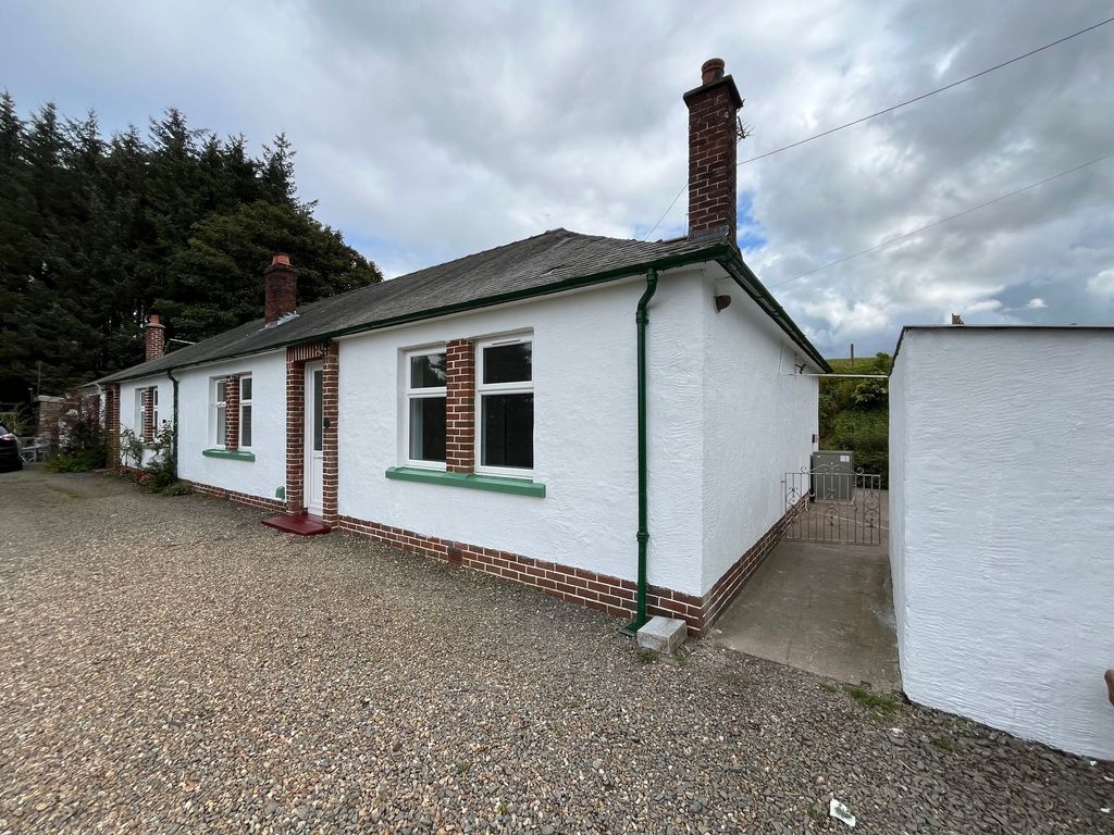 Property photo 1 of 19 External Image