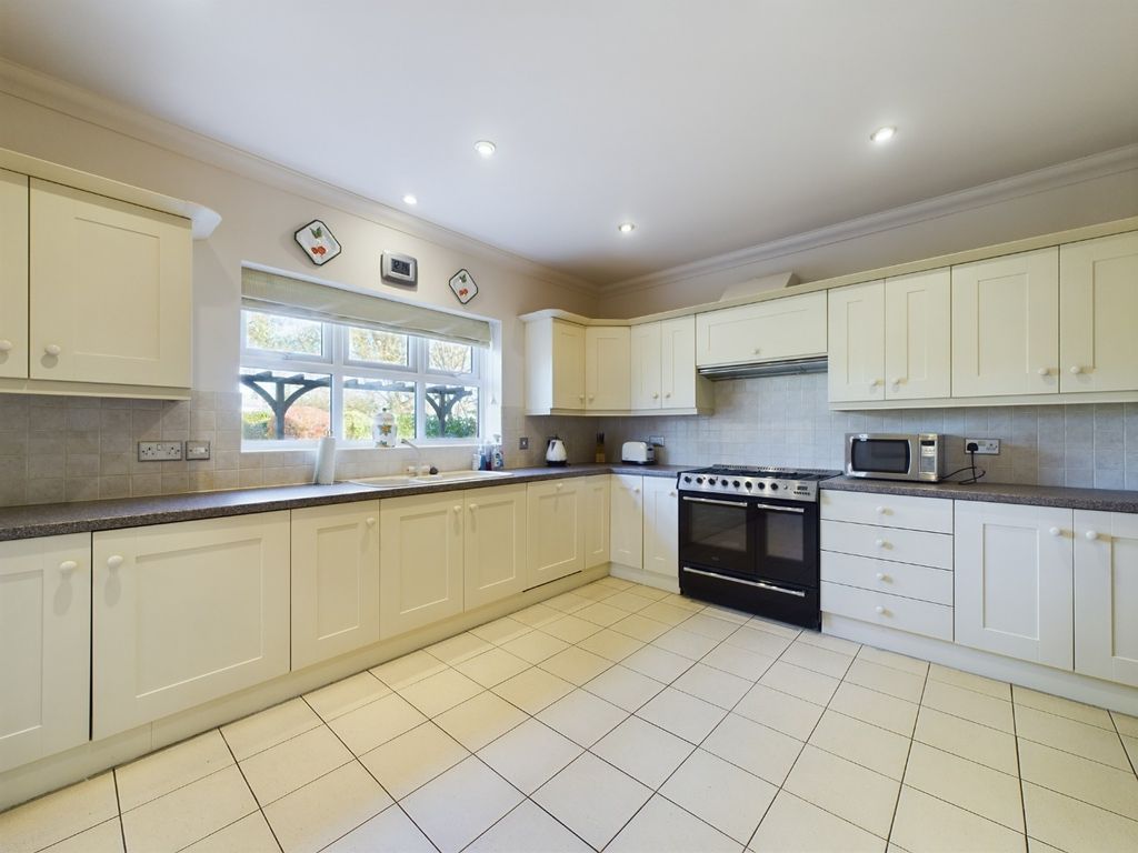 Property photo 3 of 23 Media Image 03