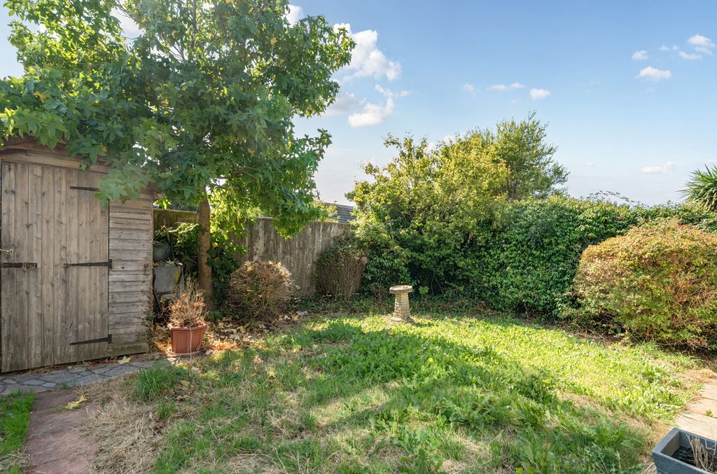 Property photo 3 of 19 3 - 1344196-1-68A74Ac...
