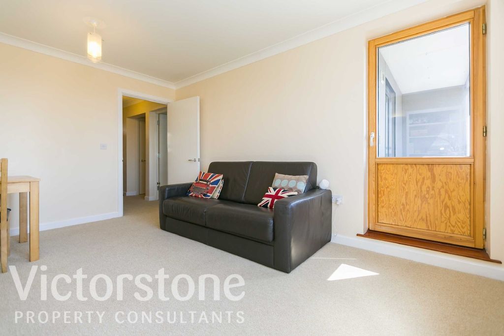 Property photo 3 of 9 1119195