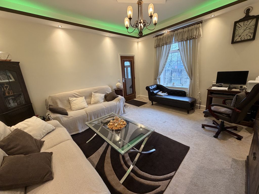 Property photo 2 of 45