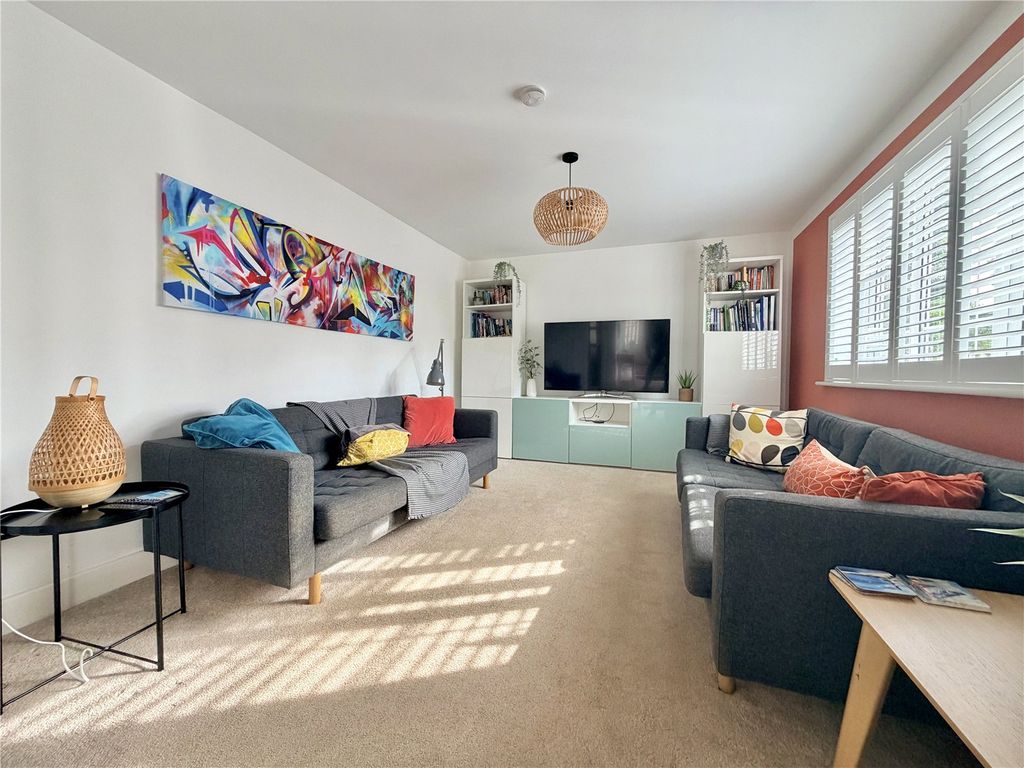 Property photo 2 of 19 Picture No. 06