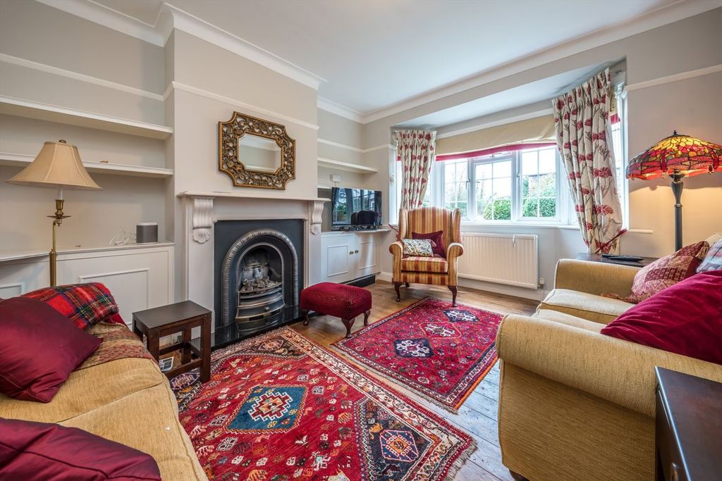 Property photo 2 of 7