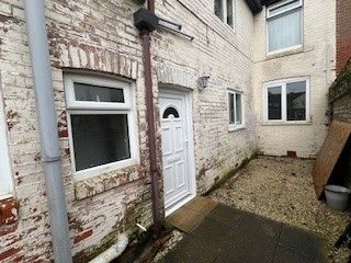 Property photo 1 of 11 Front