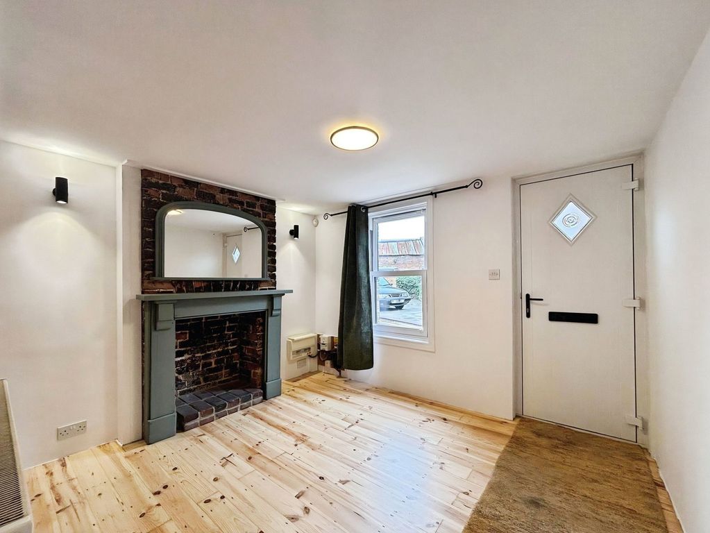 Property photo 3 of 16