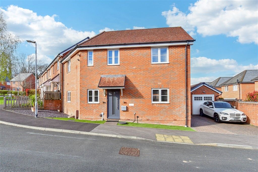 Property photo 1 of 15 External (Web) 1