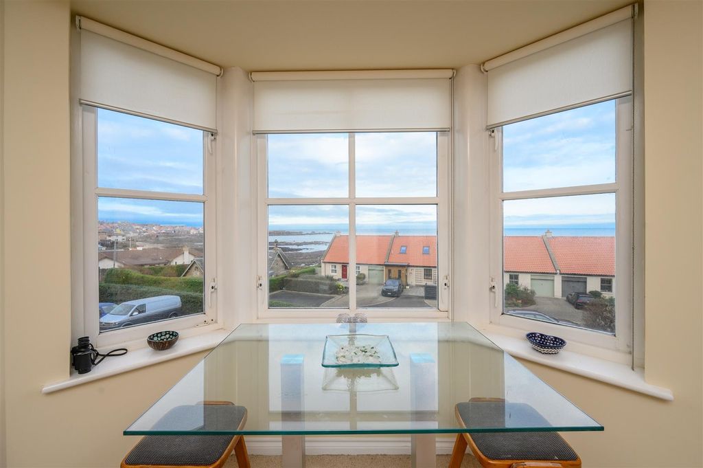 Property photo 3 of 17 Roxburghelodgewynd24-024.Jpg
