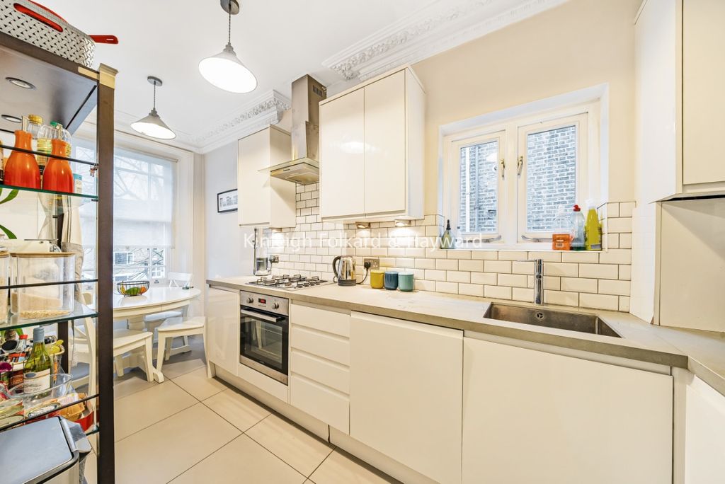 Property photo 1 of 7 855666Eb-F5E9-47d7-9