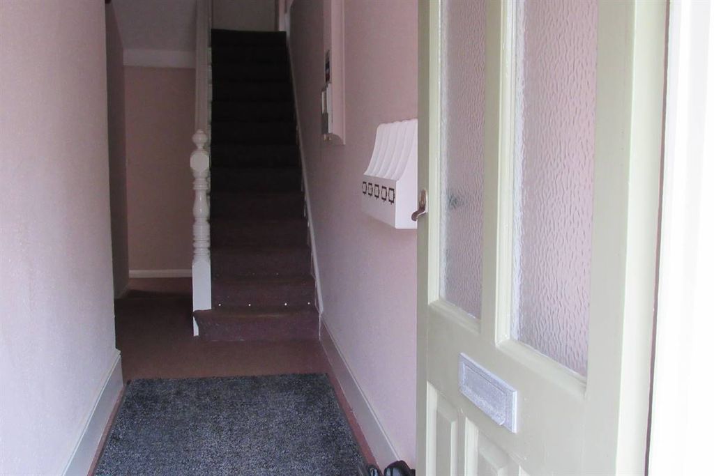 Property photo 3 of 40